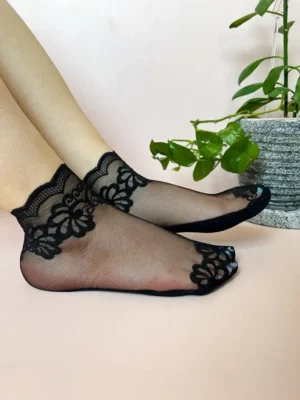 جوراب زنانه مچی توری طرح شاخه گل