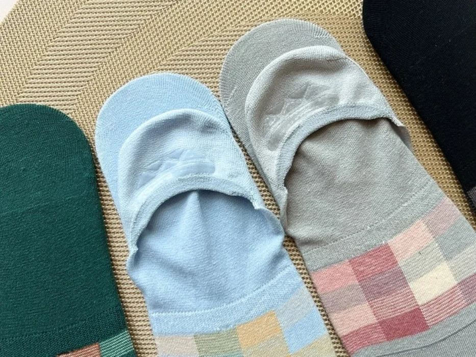 جوراب زنانه کالج نخی رنگی
