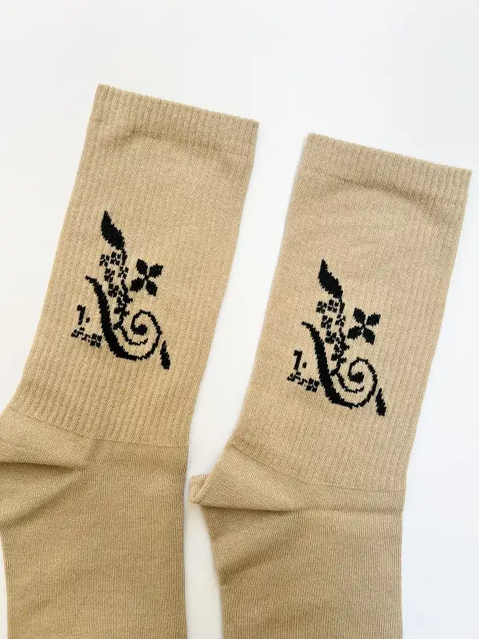 جوراب ساق بلند طرح دفتر 60 برگ نوستالژیک یونیسکس 3 جوراب ساق بلند طرح دفتر 60 برگ نوستالژیک یونیسکس