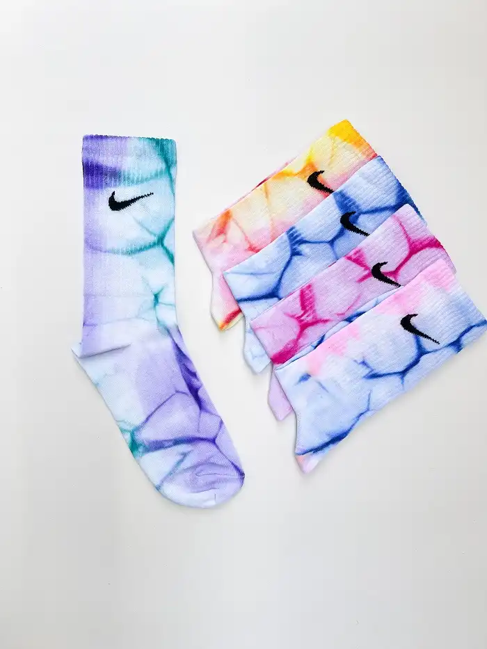 جوراب ساق بلند زنانه آبرنگی نایکی 2 جوراب ساق بلند زنانه آبرنگی نایکی - Image 2