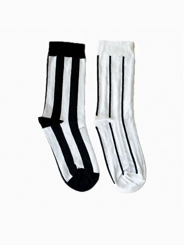 جوراب ساق بلند طرح Zebra یونیسکس 1 جوراب ساق بلند طرح Zebra یونیسکس