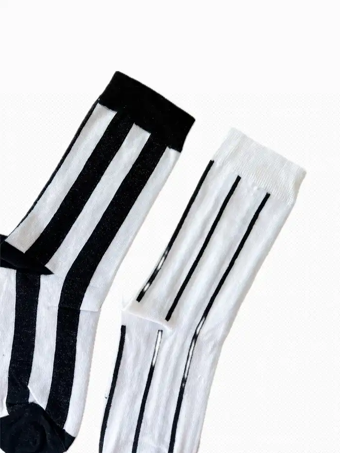 جوراب ساق بلند طرح Zebra یونیسکس 3 جوراب ساق بلند طرح Zebra یونیسکس - Image 3
