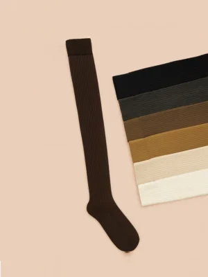 جوراب ساق بلند بالا زانو زنانه طرح کبریتی برجسته 9 جوراب ساق بلند بالا زانو زنانه طرح کبریتی برجسته