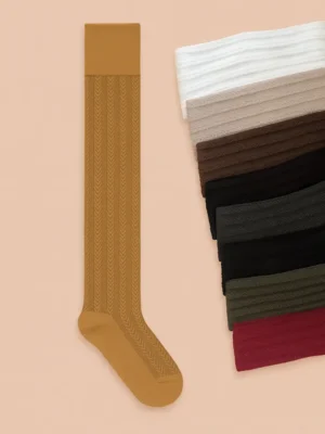 جوراب ساق بلند بالا زانو زنانه طرح گندمی برجسته 4 جوراب ساق بلند بالا زانو زنانه طرح گندمی برجسته