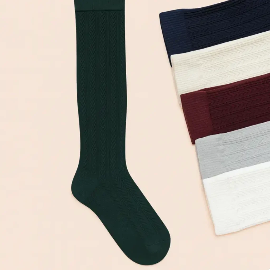 جوراب ساق بلند زیر زانو زنانه طرح گندمی برجسته